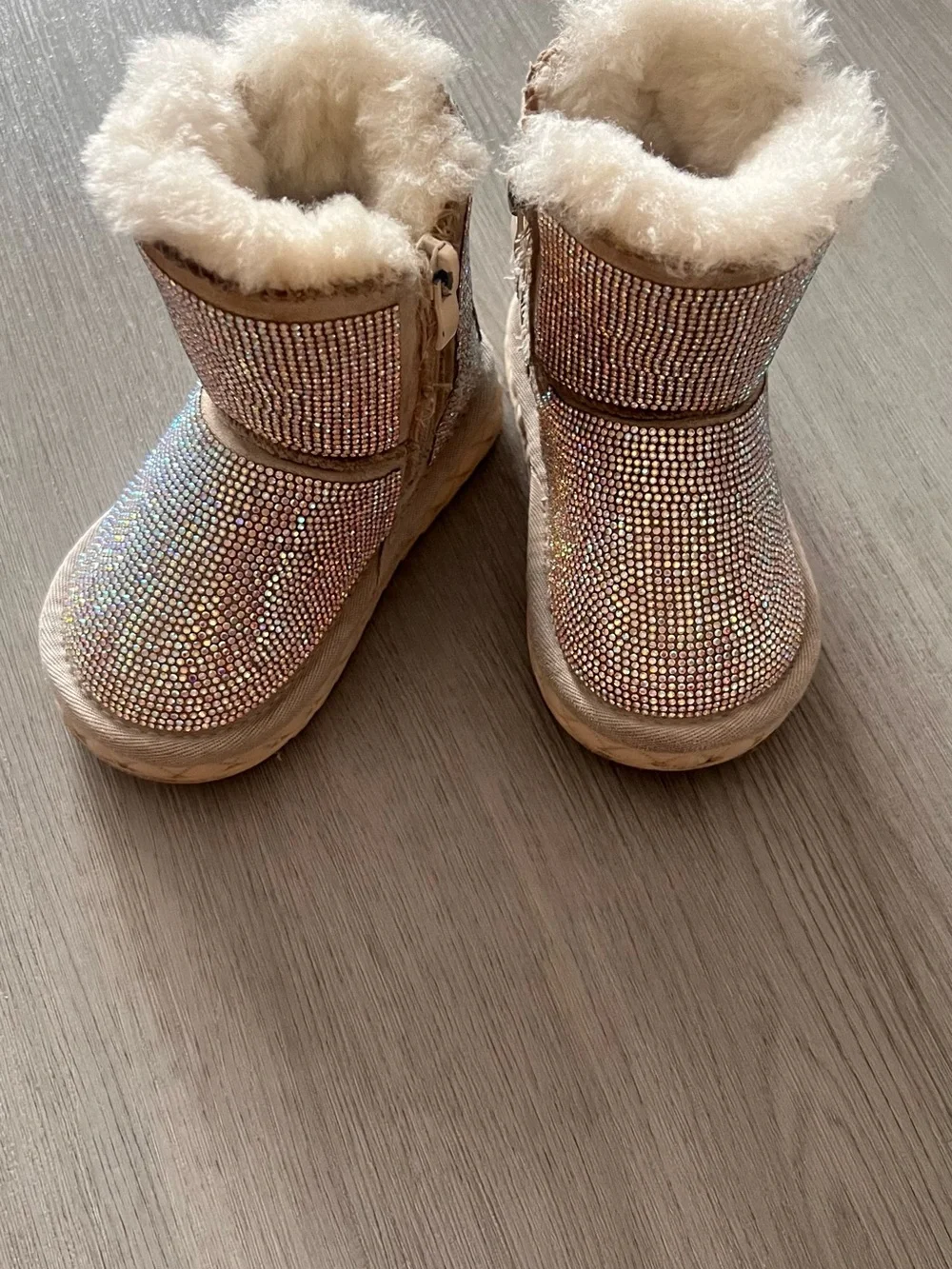 Girls Sparkle Faux-Fur Lined Winter Boots - Iridescent Pink